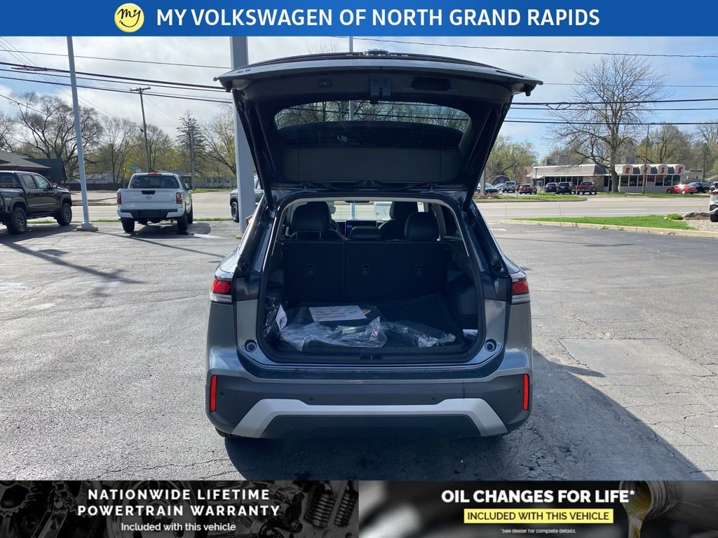 New 2026 Volkswagen Tiguan SE AWD/4WD image 23