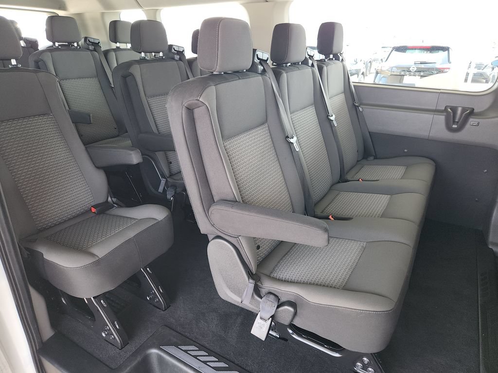 Used 2025 Ford Transit 350 XLT RWD image 17