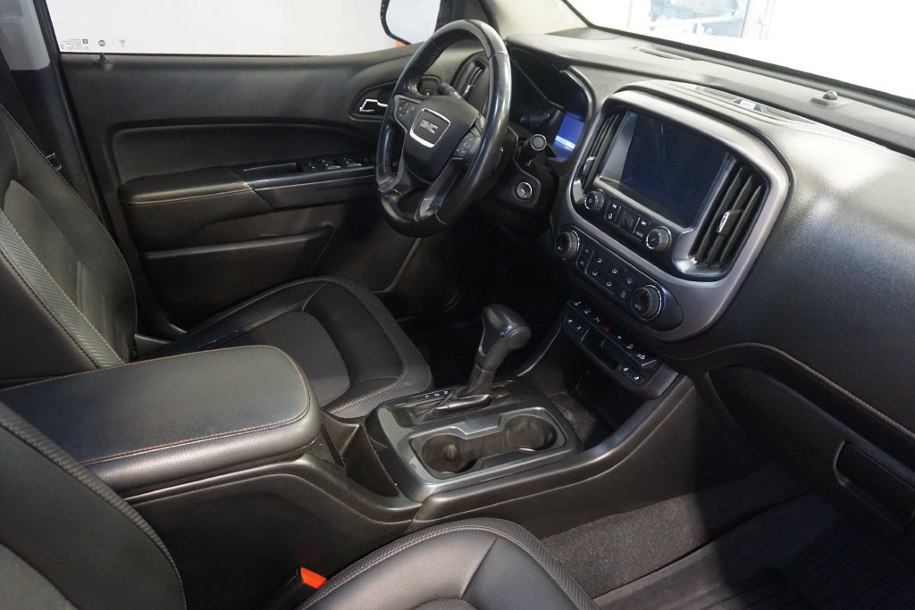 Used 2021 GMC Canyon AT4 w/ Driver Alert Package AWD/4WD image 23