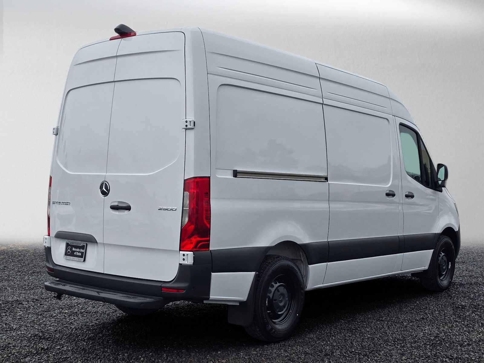 Used 2026 Mercedes-Benz Sprinter 2500 image 3