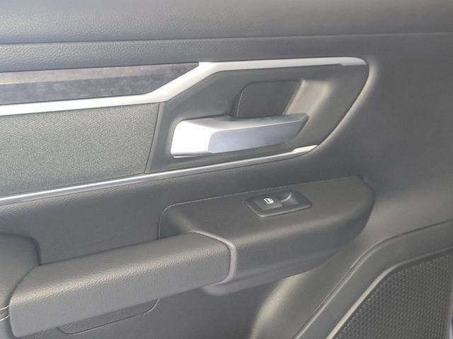 Used 2023 RAM 1500 Big Horn image 9