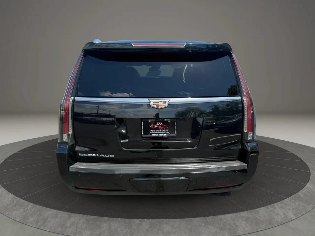 Used 2019 Cadillac Escalade Luxury AWD/4WD image 8