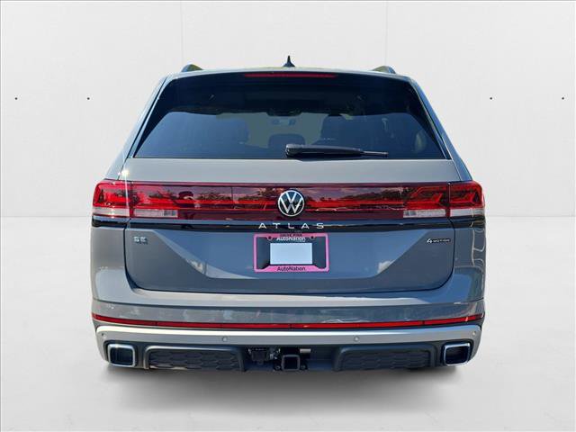 New 2026 Volkswagen Atlas Peak Edition image 4