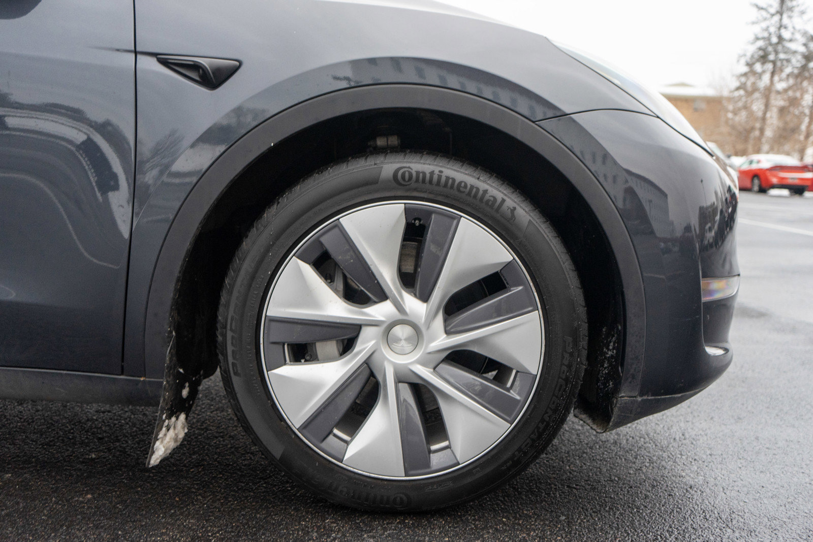 Used 2024 Tesla Model Y Long Range image 12