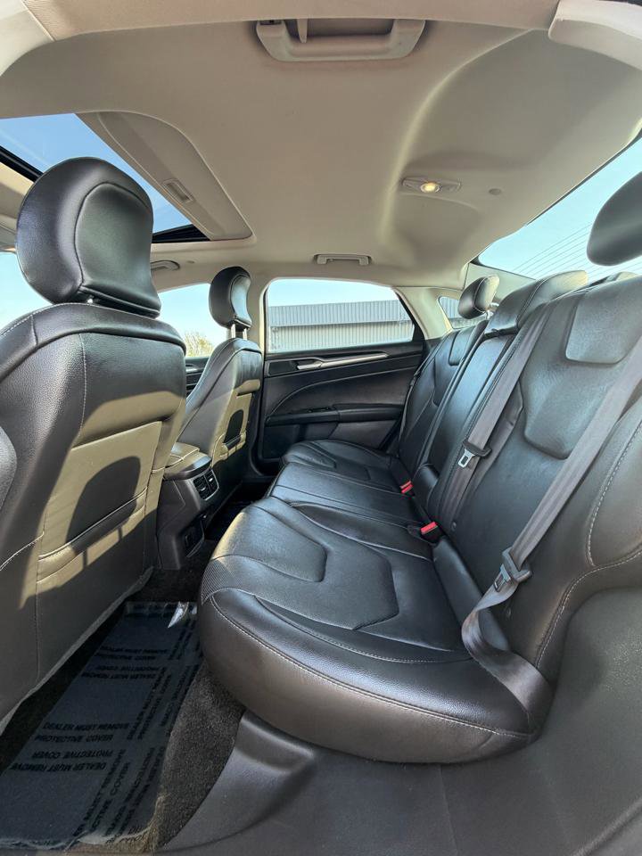 Used 2015 Ford Fusion Energi Titanium w/ Driver Assist Package FWD image 14