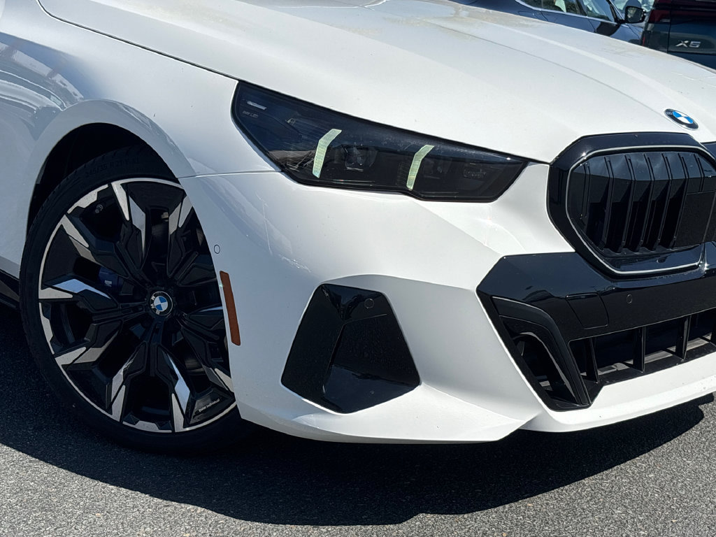 New 2026 BMW 530i w/ Executive Package RWD image 6