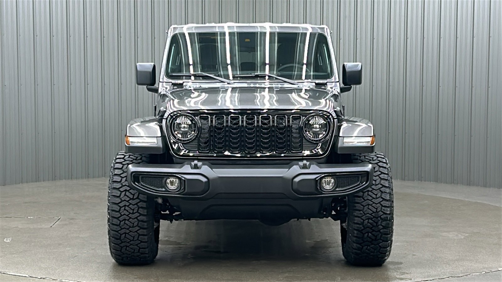 Used 2024 Jeep Gladiator Willys image 8