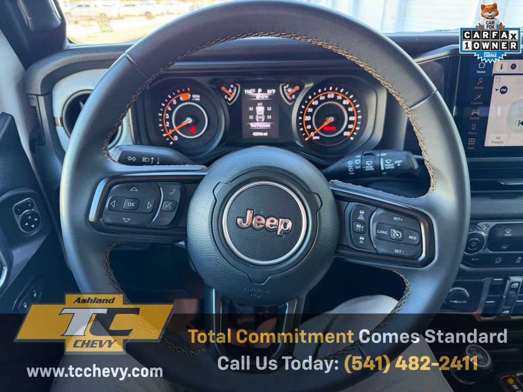 Used 2024 Jeep Wrangler Sport S image 19