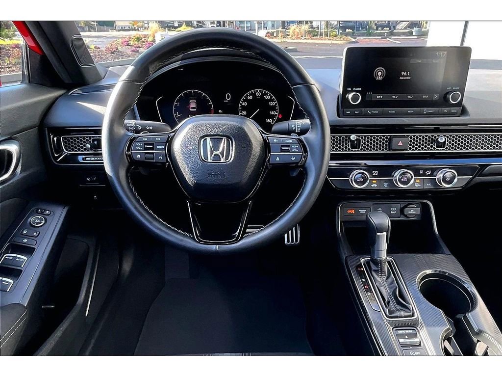 Used 2025 Honda Civic Sport image 5