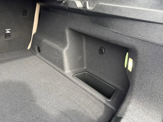 Certified 2025 BMW X2 xDrive28i image 19