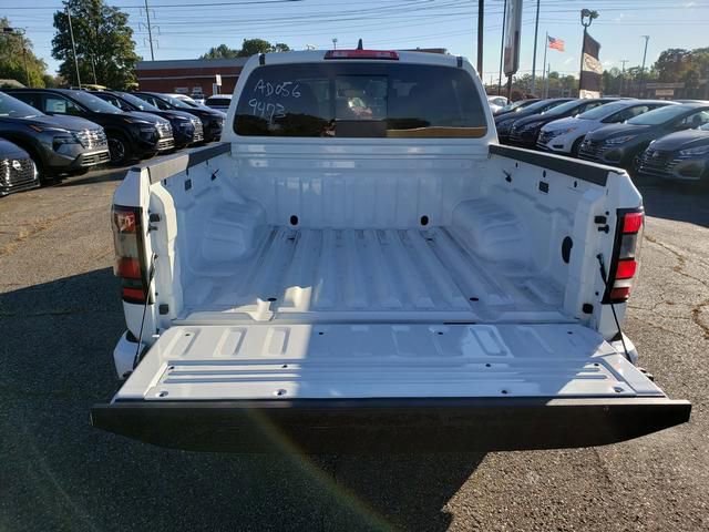 New 2026 Nissan Frontier SV w/ Tow Package image 6