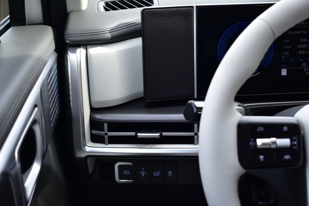 New 2026 Hyundai Santa Fe SE image 41