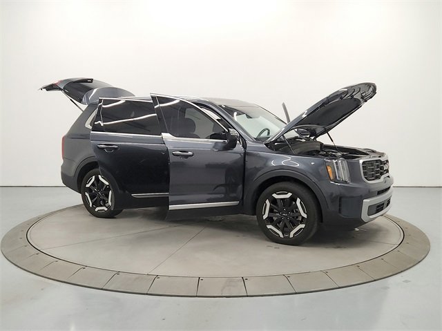 Used 2024 Kia Telluride S w/ S Sunroof Package image 16