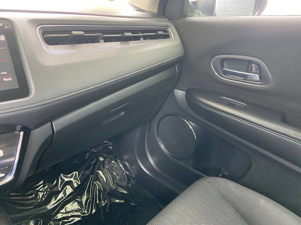 Used 2017 Honda HR-V EX image 28