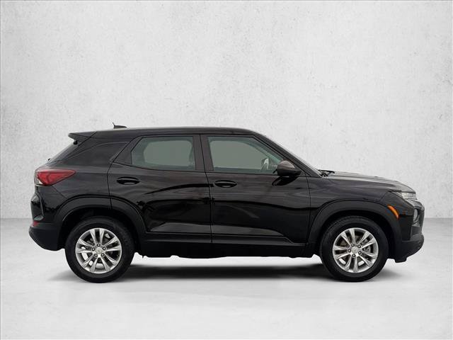Used 2022 Chevrolet TrailBlazer LS FWD image 4
