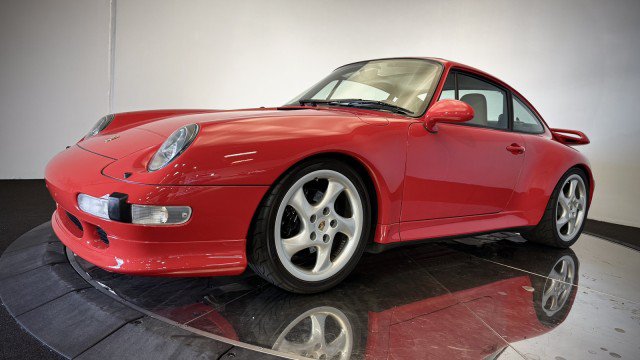 Used 1998 Porsche 911 GT3 RS image 20