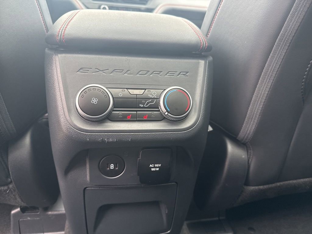 Used 2025 Ford Explorer ST image 23