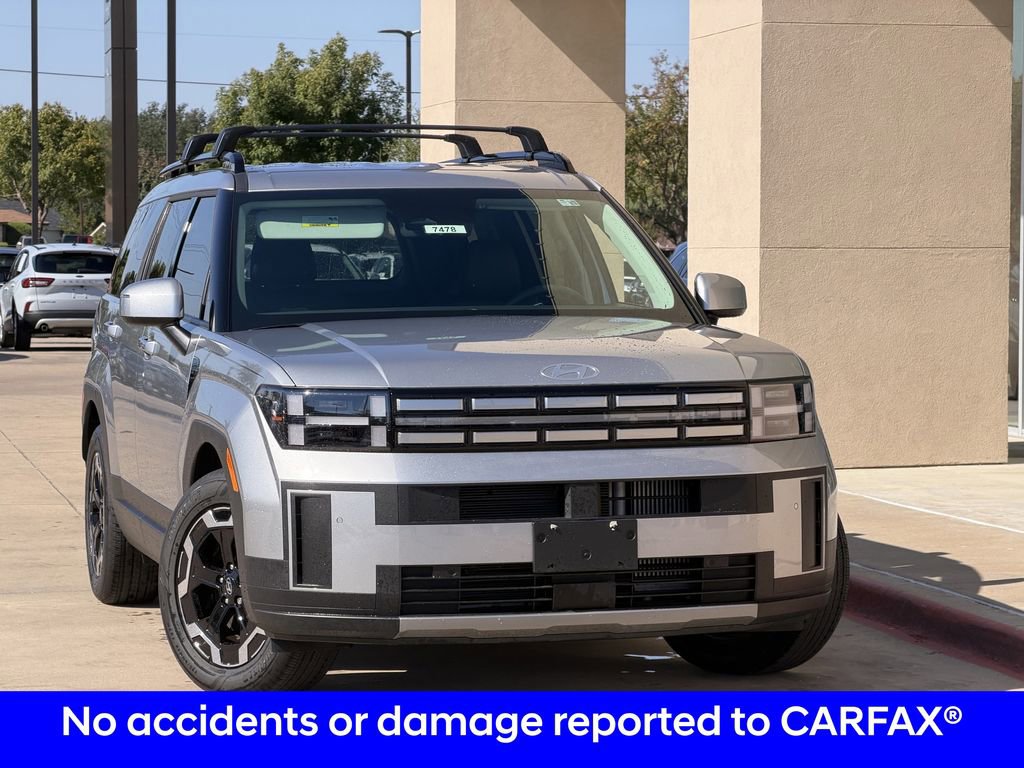 Used 2025 Hyundai Santa Fe SEL image 2