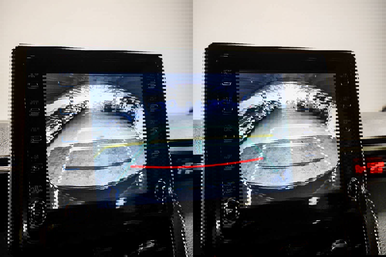 Certified 2020 Toyota Corolla SE w/ SE Preferred Package FWD image 26