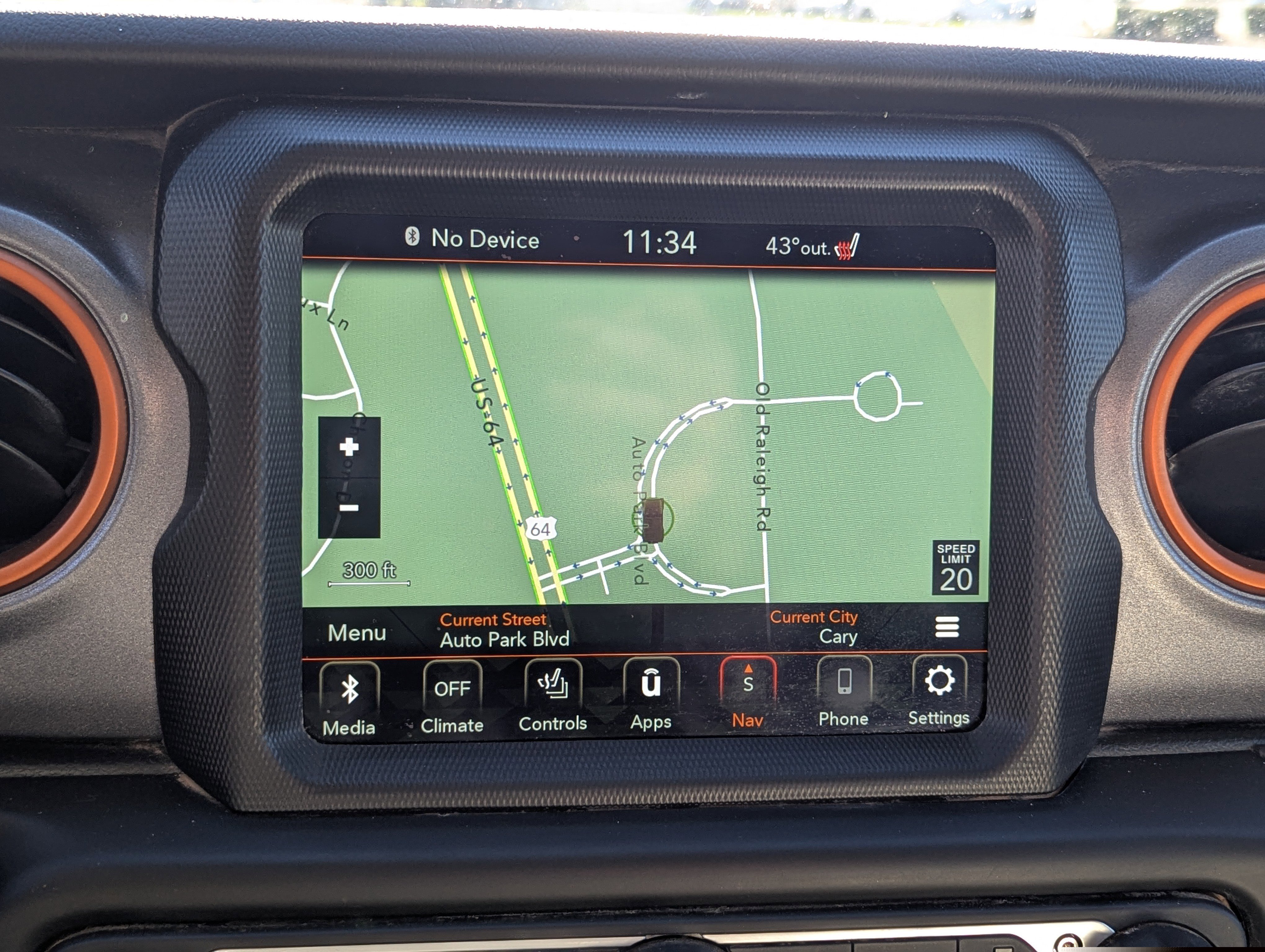 Used 2022 Jeep Gladiator Mojave w/ Cold Weather Group image 19