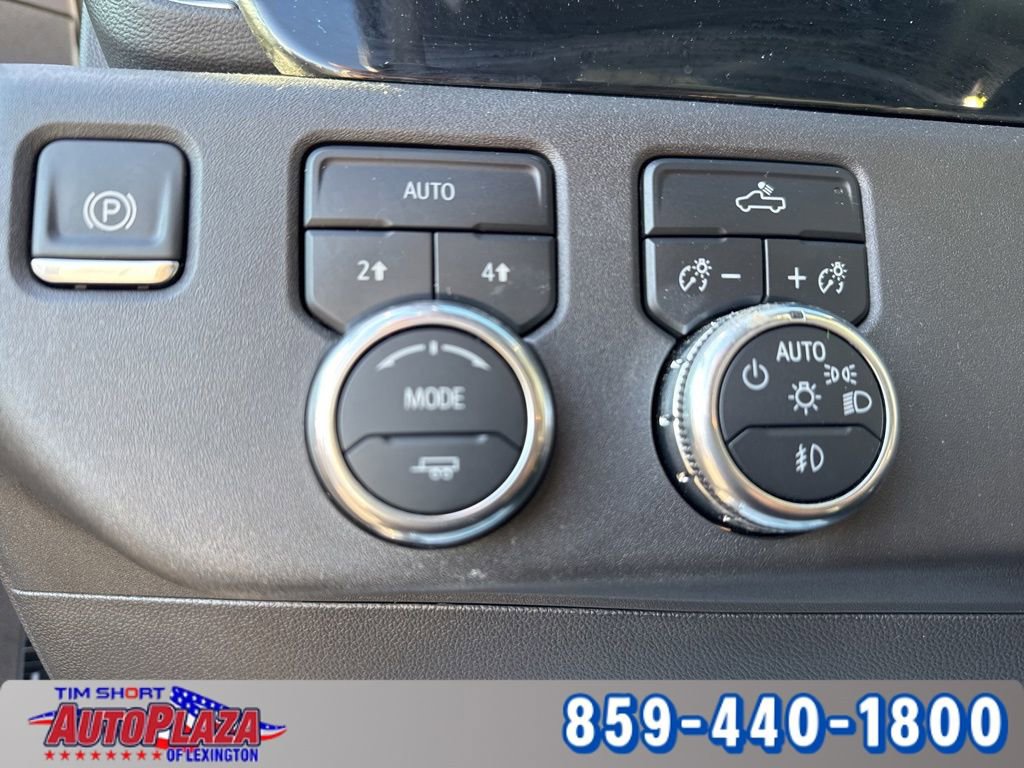 Used 2024 GMC Sierra 1500 Elevation image 24