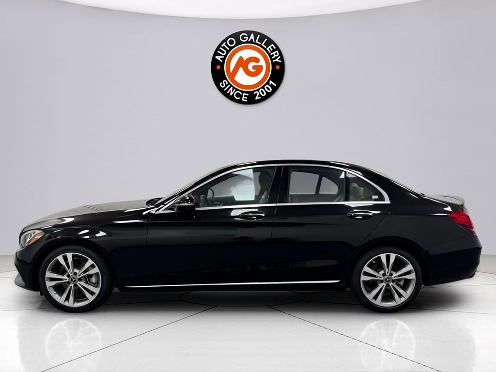 Used 2018 Mercedes-Benz C 300 Sedan image 4