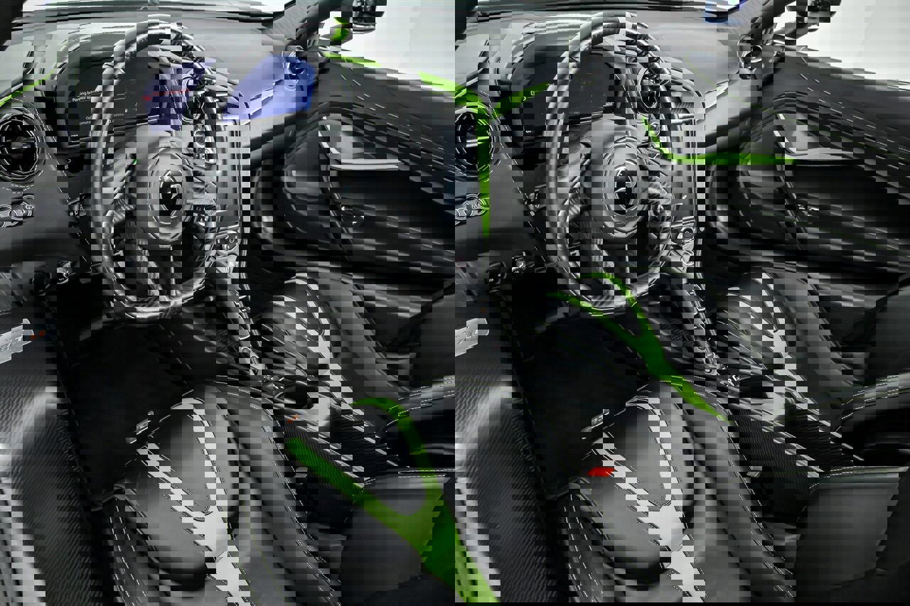 Used 2022 McLaren 765LT image 24