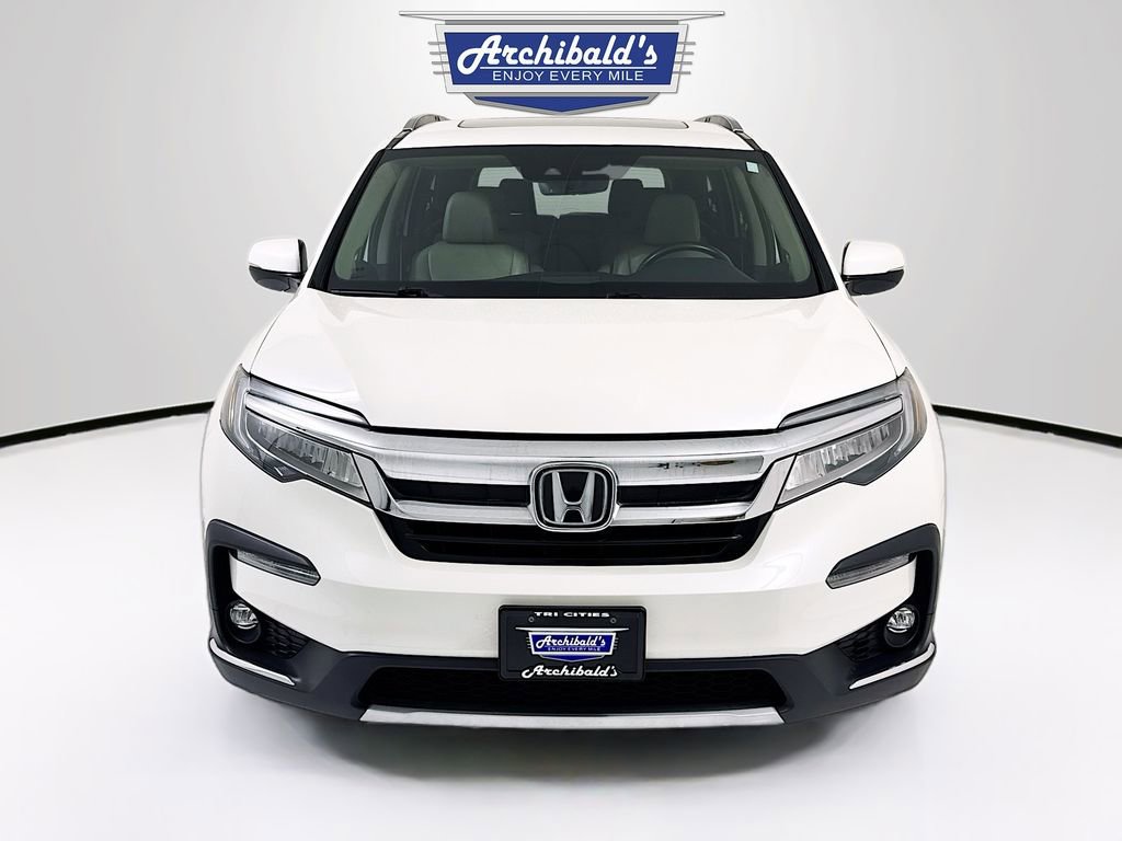 Used 2019 Honda Pilot Touring image 2