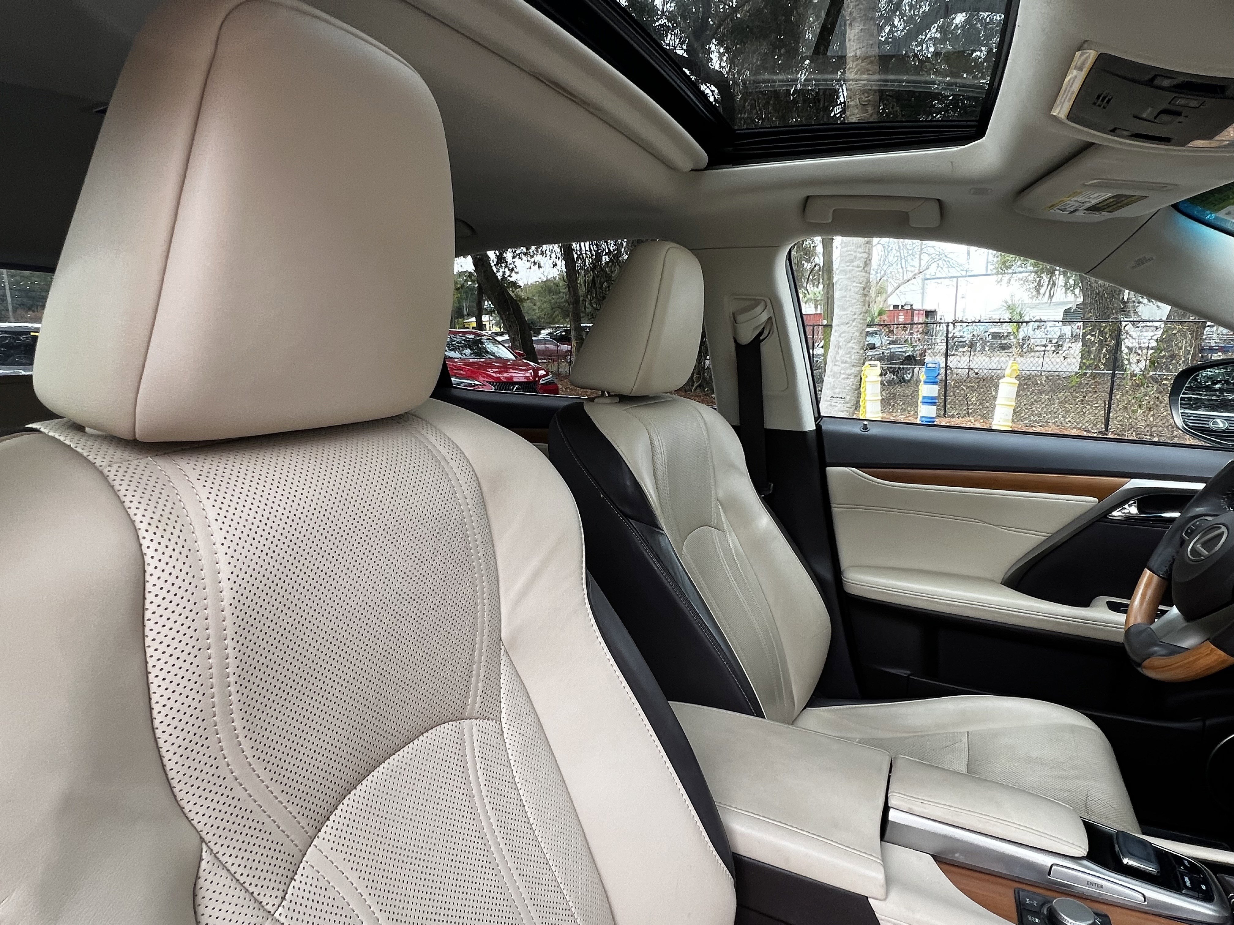 Used 2019 Lexus RX 350 AWD w/ Navigation Package image 46