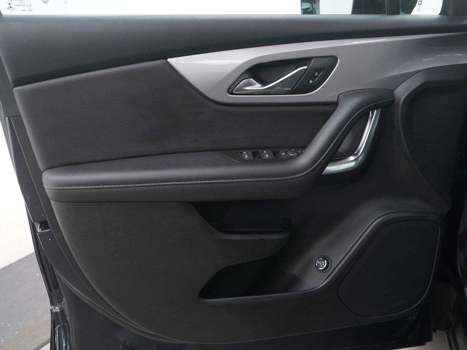 Used 2022 Chevrolet Blazer LT image 22