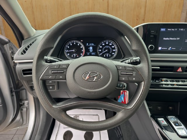 Used 2022 Hyundai Sonata SE FWD image 9
