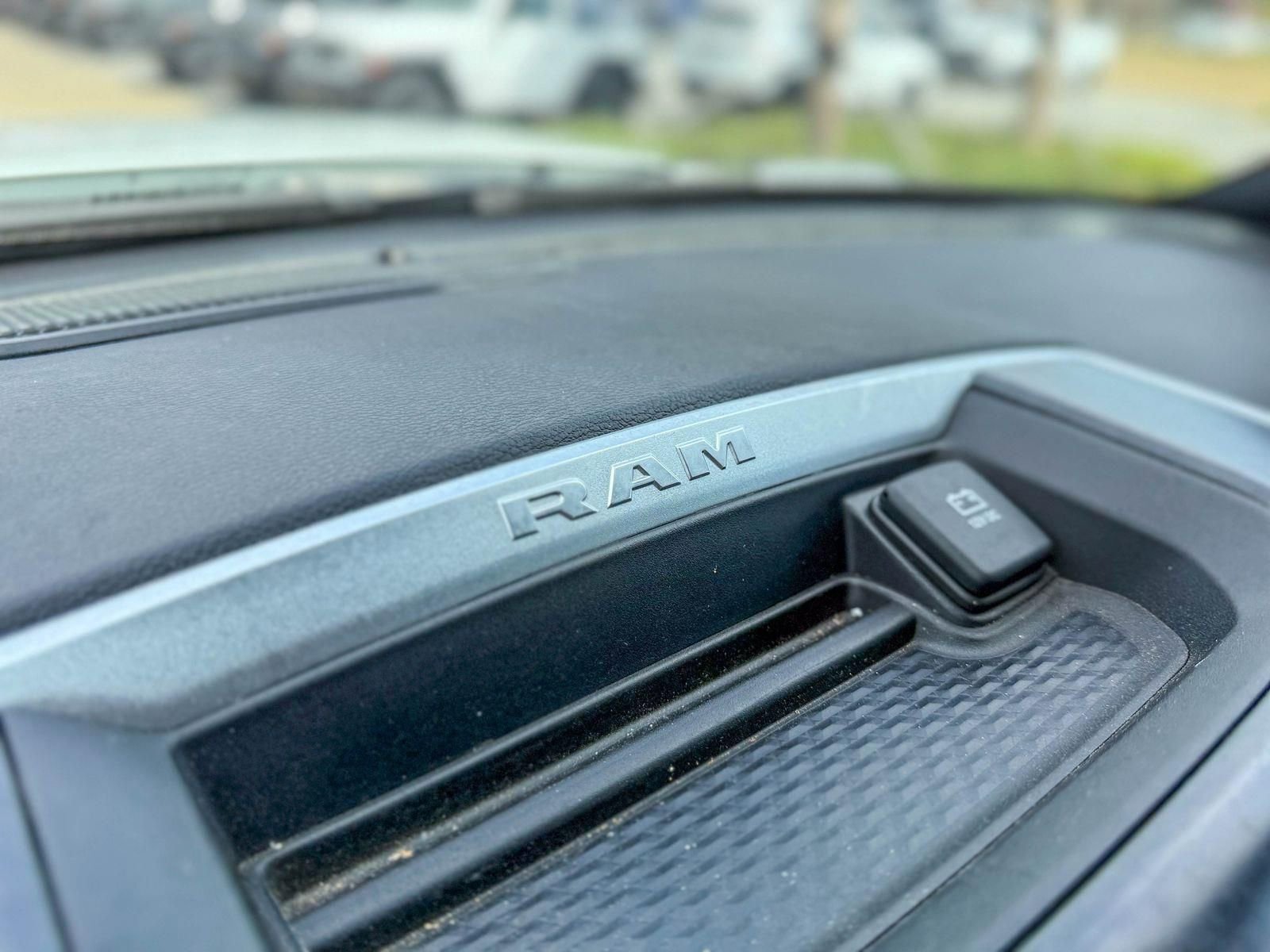 Used 2024 RAM 2500 Big Horn image 30