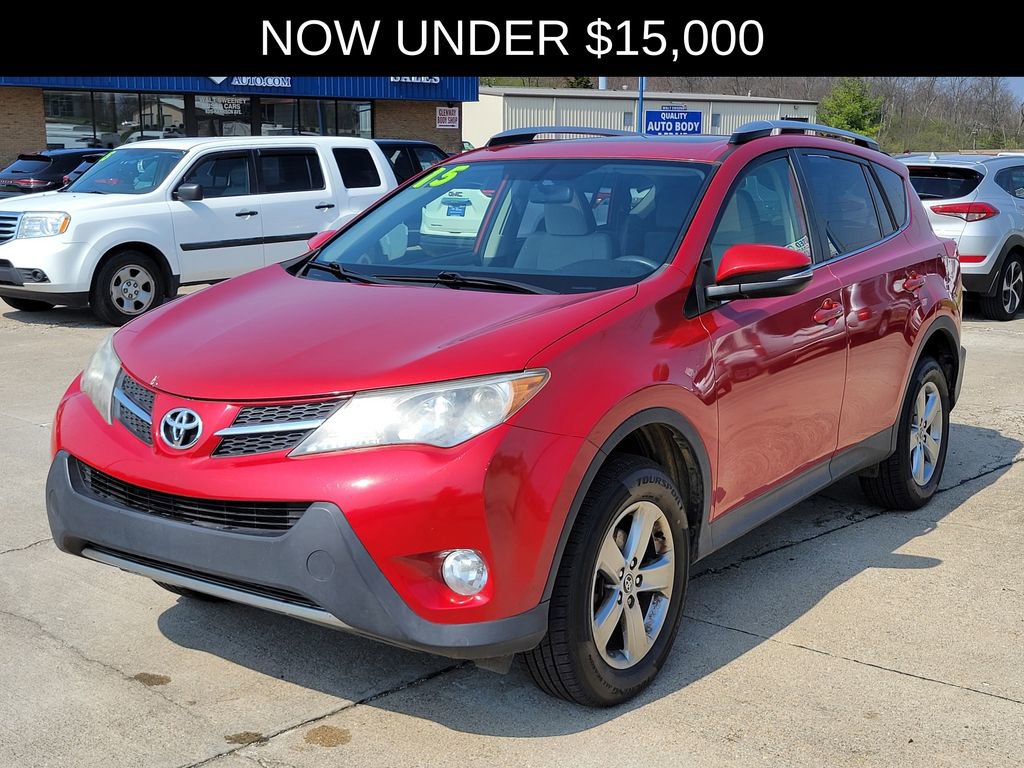 Used 2015 Toyota RAV4 XLE video 2