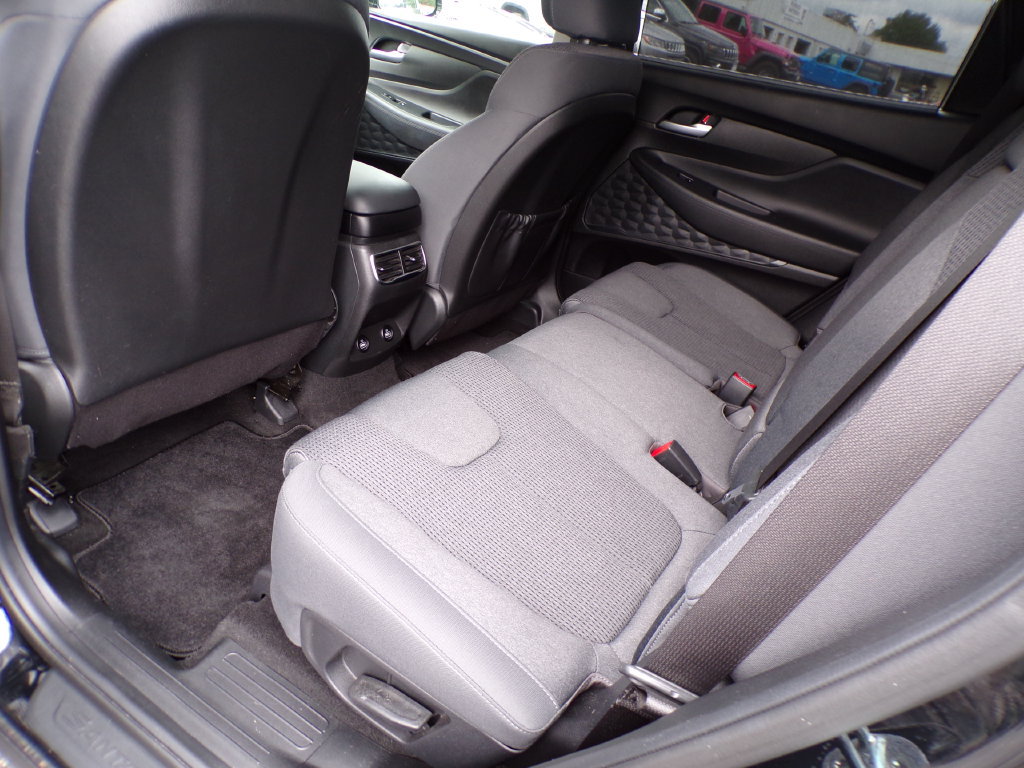 Used 2022 Hyundai Santa Fe SEL w/ Convenience Package AWD/4WD image 18