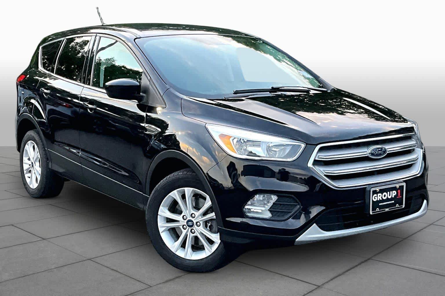 Used 2019 Ford Escape SE AWD/4WD image 3