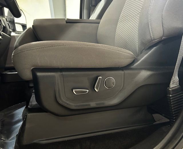 Used 2018 Ford F150 XLT w/ Equipment Group 302A Luxury image 32