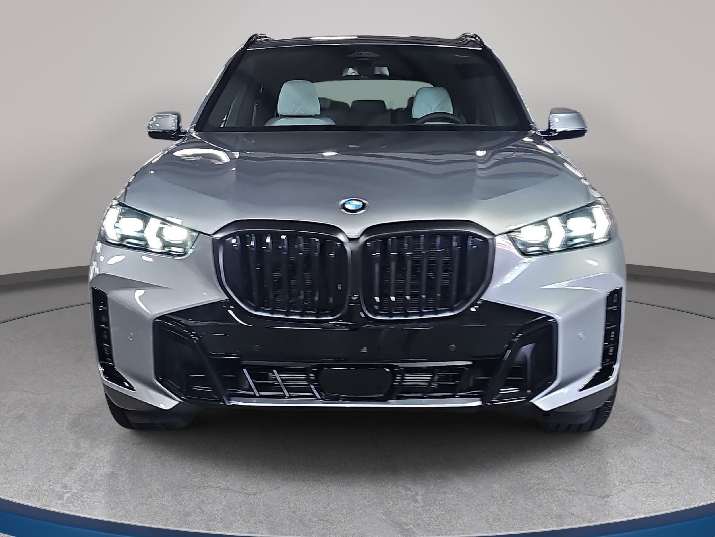 New 2026 BMW X5 xDrive50e AWD/4WD image 2