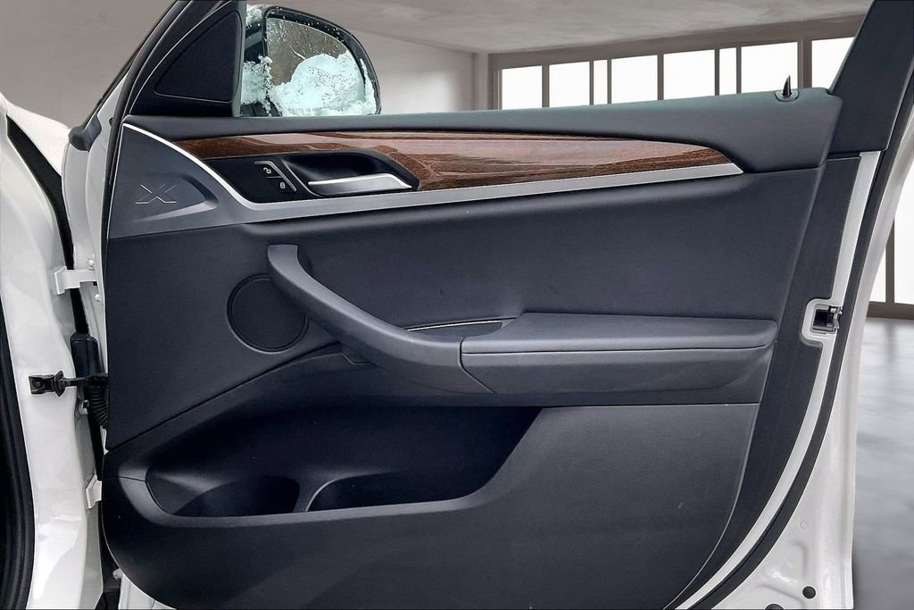 Used 2020 BMW X4 xDrive30i w/ Convenience Package image 28