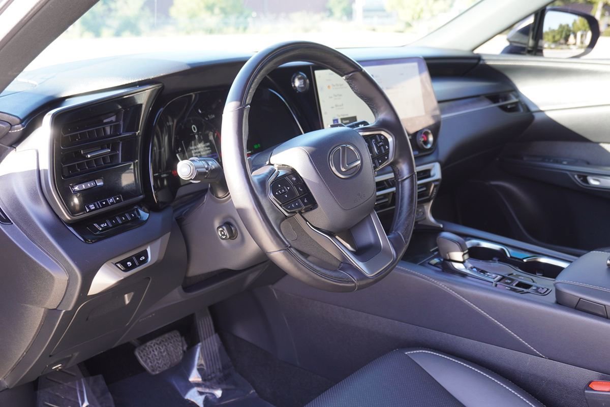 Used 2025 Lexus RX 350 Premium FWD image 26