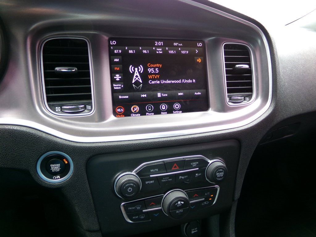 Used 2022 Dodge Charger R/T image 6