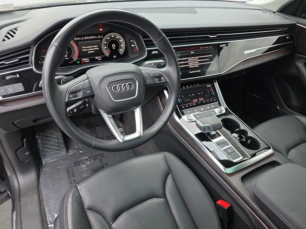 Used 2023 Audi Q8 Premium Plus w/ Premium Plus Package image 19