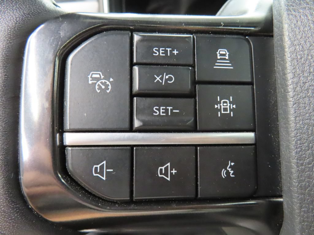 Used 2025 Ford F250 Platinum AWD/4WD image 52
