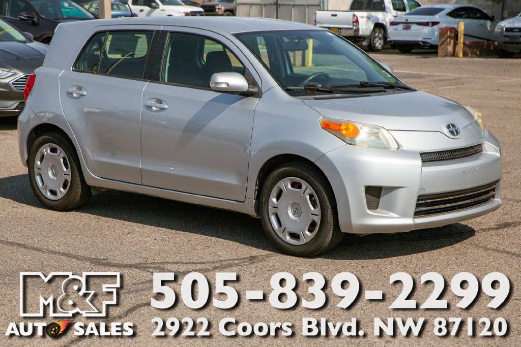 Used 2010 Scion xD FWD image 1