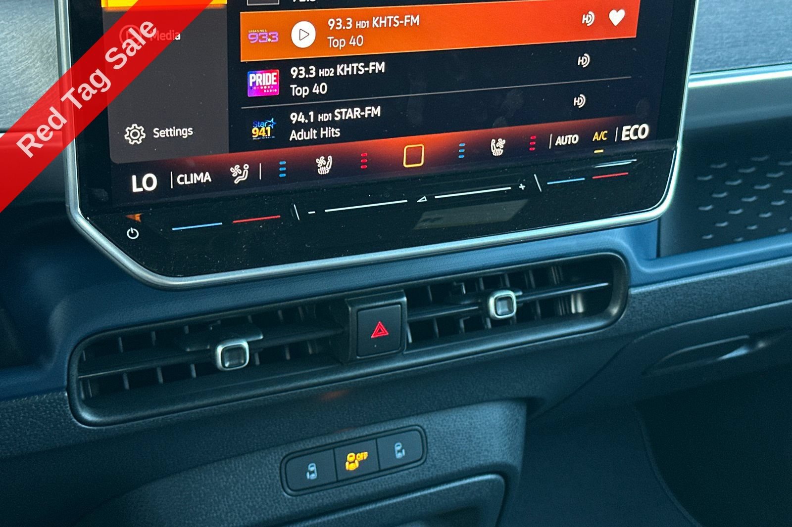 New 2025 Volkswagen ID. Buzz Pro S RWD image 20