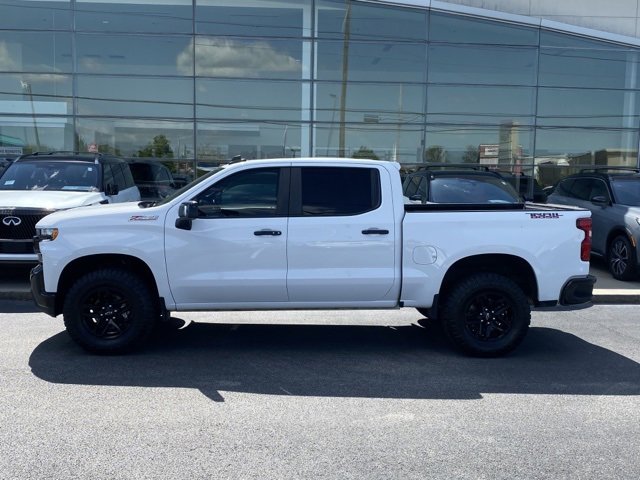 Used 2021 Chevrolet Silverado 1500 LT Trail Boss w/ Convenience Package II image 2