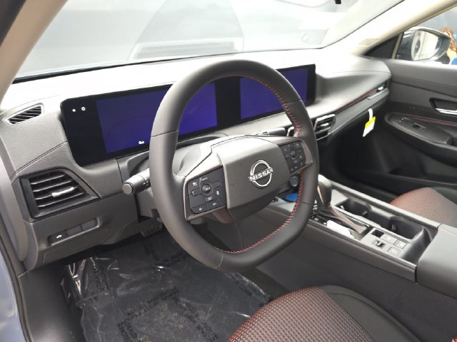New 2027 Nissan Sentra SR w/ SR Premium Package FWD image 24