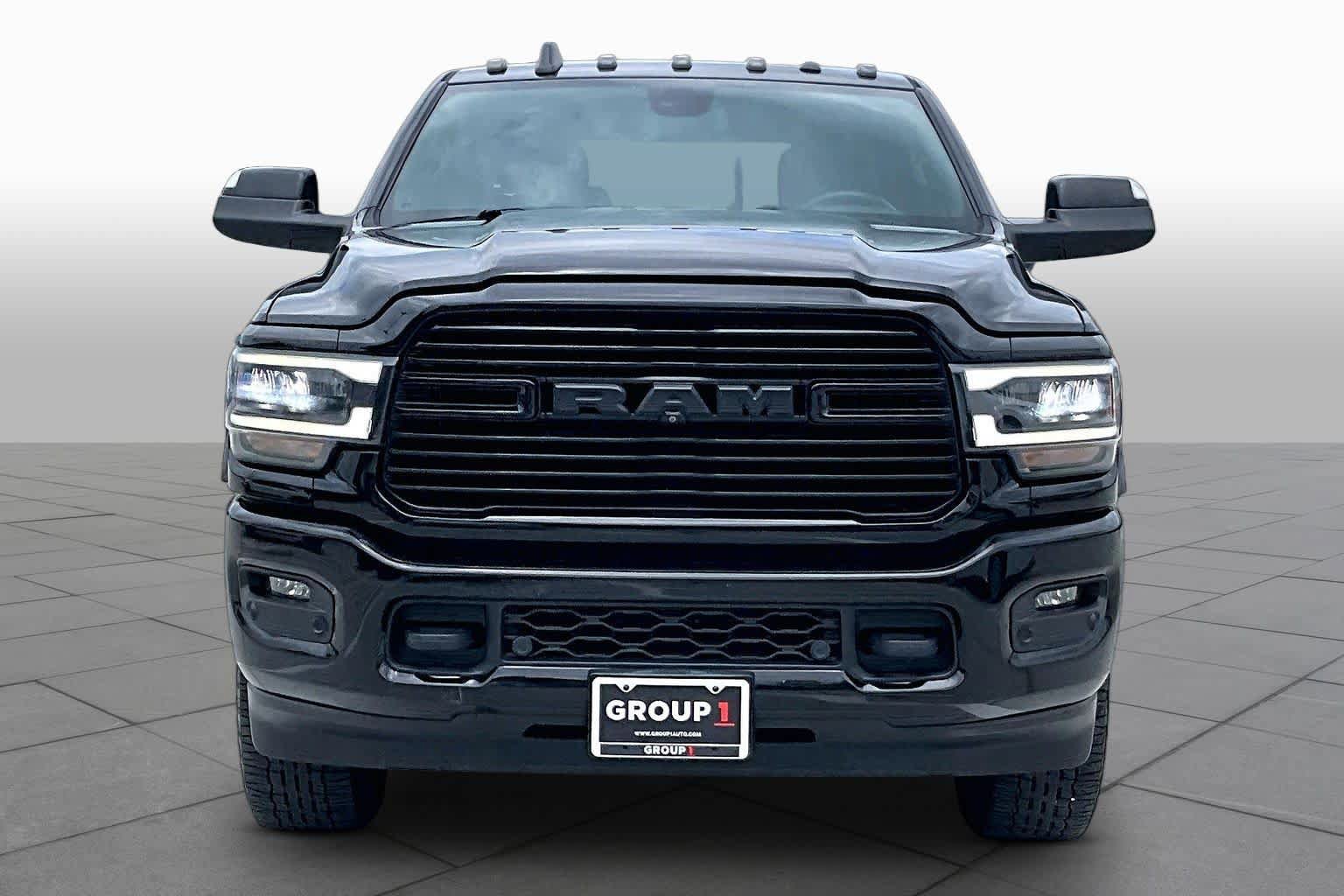 Used 2019 RAM 2500 Laramie w/ Night Edition AWD/4WD image 4