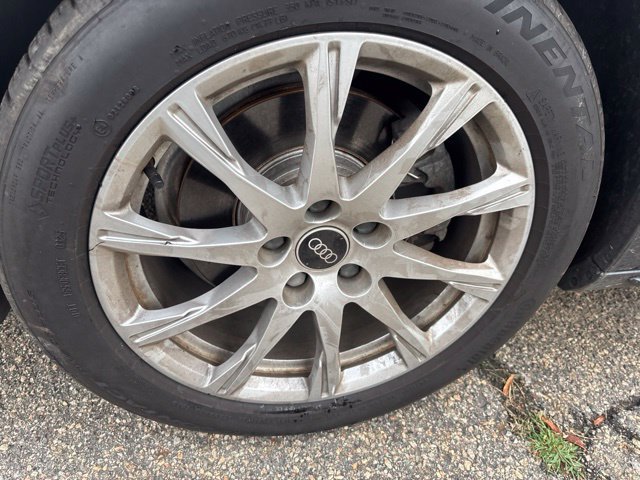 Used 2021 Audi A4 2.0T Premium w/ Convenience Package AWD/4WD image 3