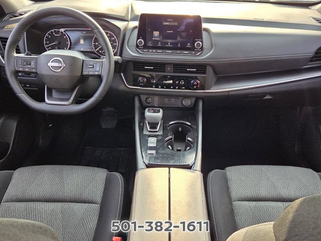 Certified 2026 Nissan Rogue SV FWD image 15