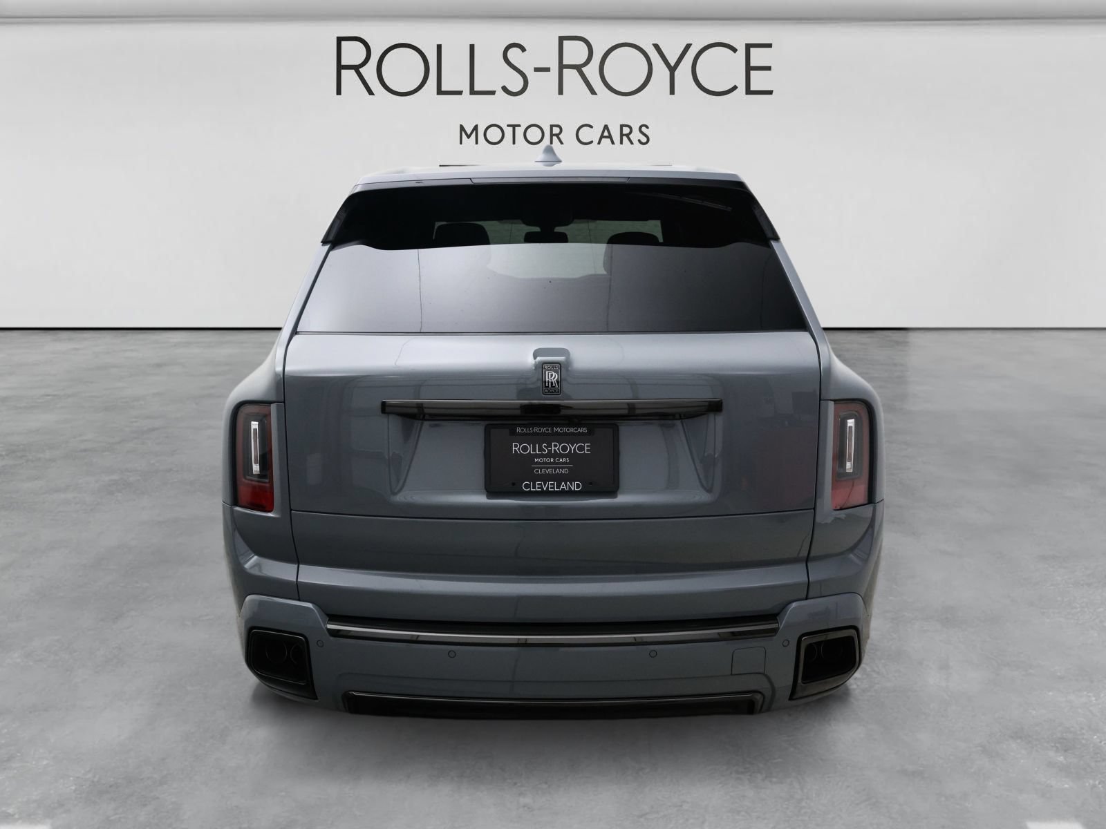 Certified 2025 Rolls-Royce Cullinan Black Badge AWD/4WD image 11